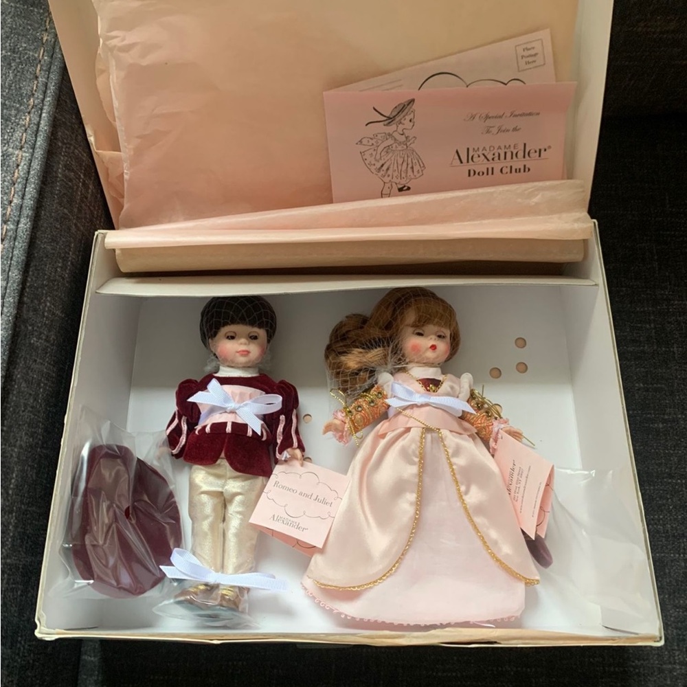 MADAME ALEXANDER DOLL Romeo and Juliet